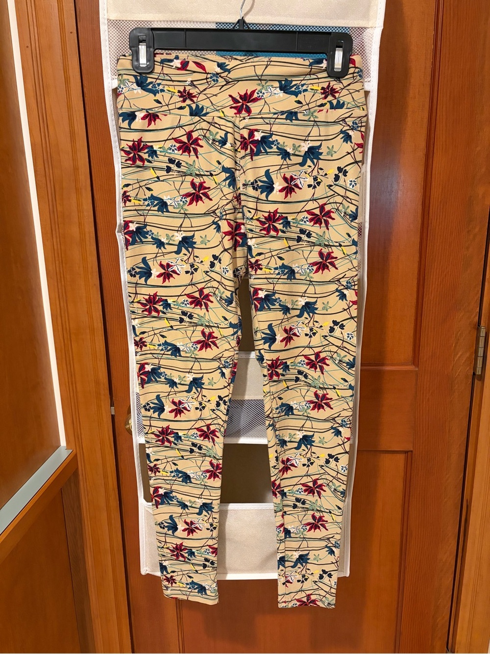 $12 Each if you buy 2+ ; Lularoe Leggings One Size